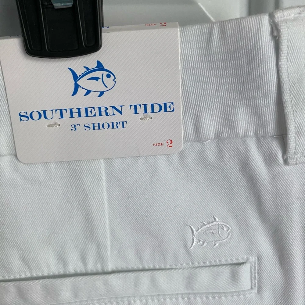 Southern Tide White 3” Chino Shorts 2 NWT - Picture 3 of 4
